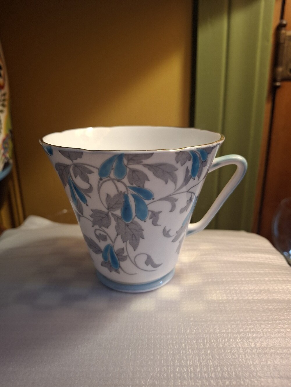Royal Grafton Blue Flowers & Gray Leaves Bone China Cup 3.25" ENGLAND 7517 VNTG